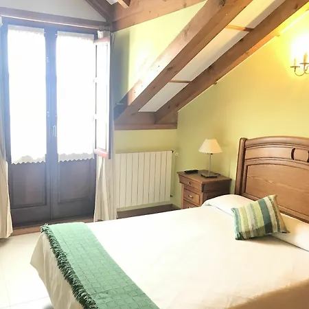 Rural La De Salmon Hotel